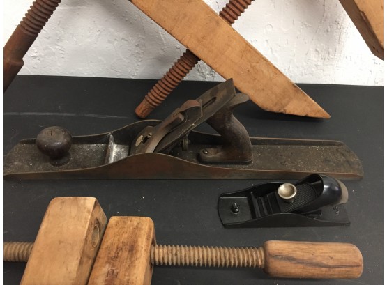 2 Vintage Wood Clamps And 2 Vintage Planers