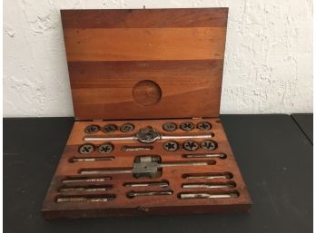 Blue Point Snap On Tap And Die Set