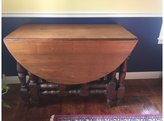 Antique Walnut Gateleg Table