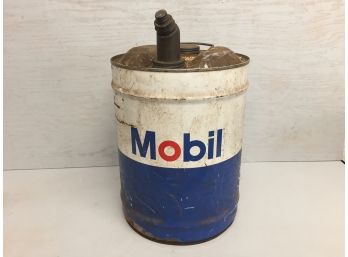 Vintage Mobil 5 Gallon Can