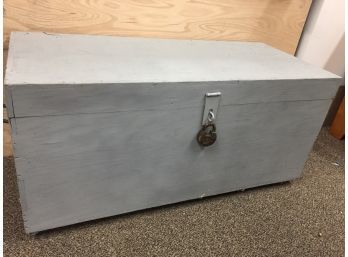 Wooden Locked Trunk-lock Has An 's' On It