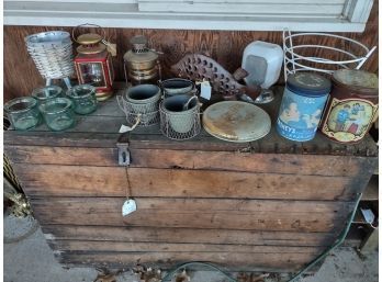 Rustic Decor Assortment (chest Not Included)