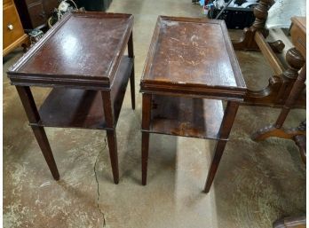 Set Of 2 Vintage 2 Tiered End Tables 24'l X 13'w X 24'h