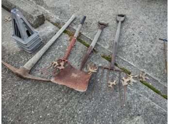 Vintage Garden Tools And More