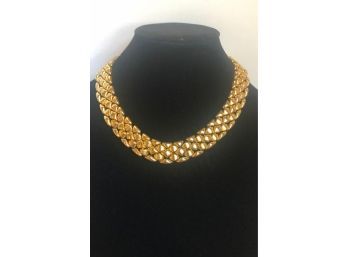 Gold Tone Collar Style Necklaces And Gold Tone Bracelets With Toggle Closure ( 4 Pcs)