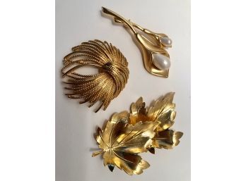 Monet And Vintage Gold Tone Brooch Collection (3 Pcs)
