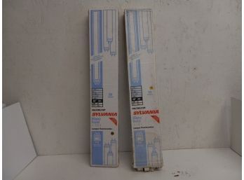 Two Packages Of 10 Sylvania Blanc Froid Fluorescents