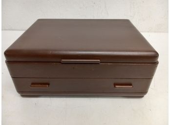 Vintage Jewelry Box With Green Lining