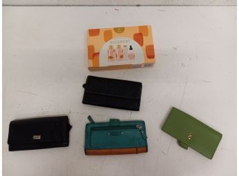 Vintage Assortment Of Wallets And More