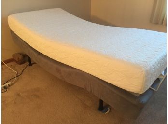 Laggett And Platt Adjustable Twin Bed Frame, Barely Used- Aurora, IN