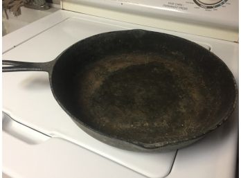 Cast Iron Skillet - Moores Hill, IN