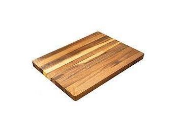 Villa Acacia Large Wood Cutting Board (18''x 23'')