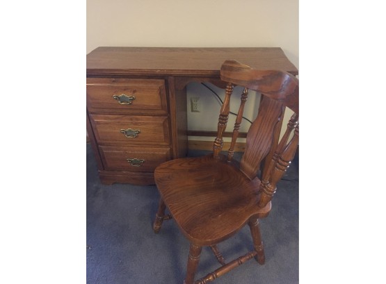 Oak Charter Desk, With Chair- Lawrenceburg, IN Pick Up