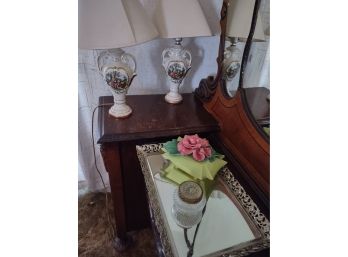Vintage Lamp And Dresser Assortment