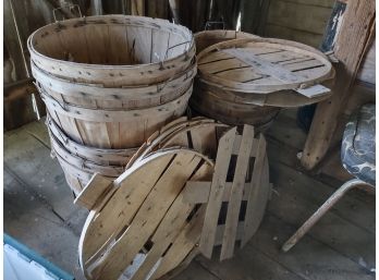 Vintage Assortment Of Bushel Baskets And Lids