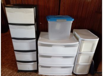 Assortment Of Plastic Storage Containers