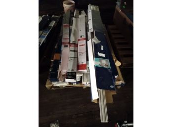 Large Assortment Of Blinds, Great For Resale Or Rental Properties