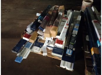 Large Assortment Of Blinds, Great For Resale Or Rental Properties