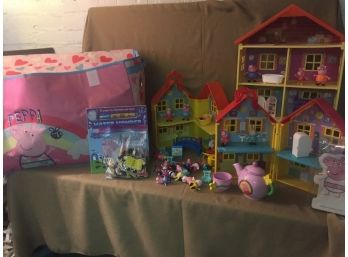 Large Peppa Pig Assortment Including Cloth Toy Chest