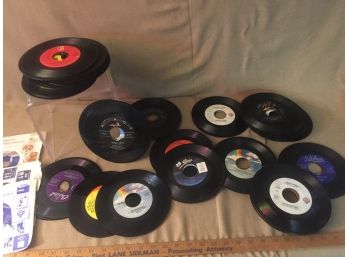 Large Assortment Of 45's. Johnny Nash, Motown, George Strait, Randy Travis And Many More