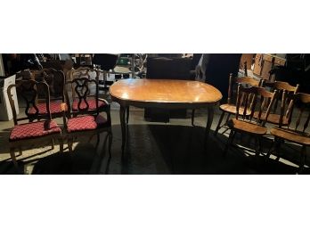 Vintage Dining Room Table - Set With 3 (1 Foot) Extension Leaves, 8 Chairs
