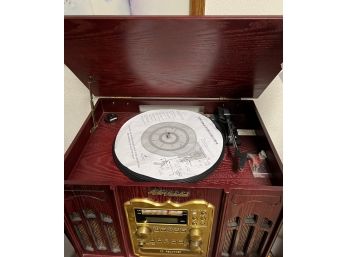 EMERSON CD Player/AM/FM Phonograph