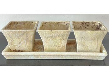 Set Of 3 Small Planters On Tray