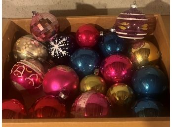 Lot Of 23 Vintage Christmas Ornaments