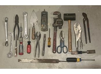 Lot Of 20 Tool In Tool Box