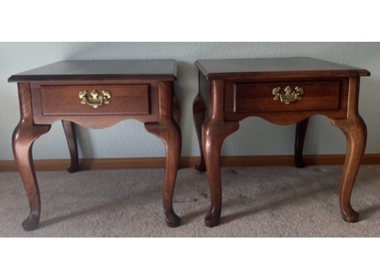 Pair Of Side Tables / Night Stands