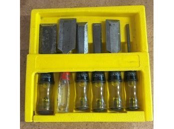 Set Of 6 STANLEY Wood Chisels