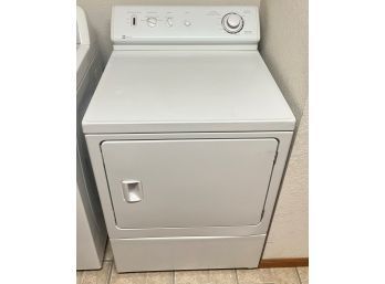 MAYTAG Commercial Quality Super Capacity Dryer