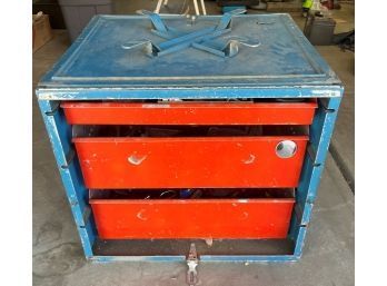 Large 3 Drawer Enclosed Metal Tool Box With Over 35 Tools Inside
