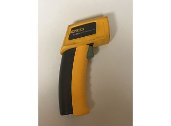 Fluke 62 Mini IR Thermometer With Case