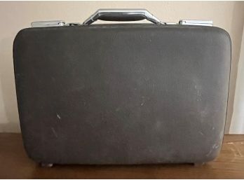 American Tourister Tiara Hardshell Vintage Suitcase