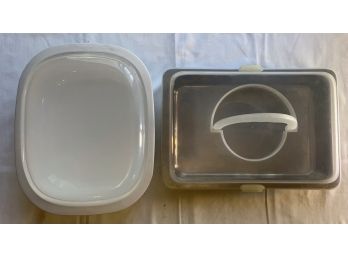 2 Baking Dishes With 'to-Go' Lids