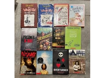Lot Of 12 Children's Book / Charlottes Web / Charlie And Chocolate Factory Etc.