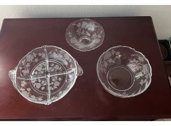 Set Of 3 Glass Bowls