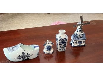Set Of 4 Dutch Ceramics