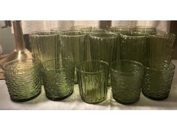 Green Glassware - 18 Pieces