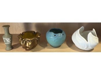 4 Ceramic Vessels/decorations