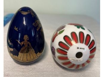 4 Decorative Egg Figurines