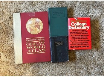 Lot Of 4 Vintage Books (Atlas, Dictionary)