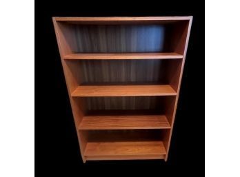 Wooden Bookshelf  (32'x12'x48')