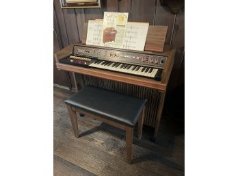 Hammond Sounder III Organ & Bench