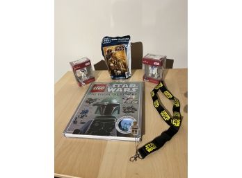 Grouping Of Star Wars Toys & Collectibles