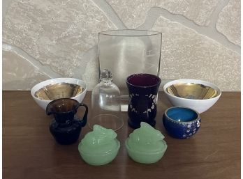 Decorative Grouping Incl. Glassware