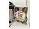6Qt Instant Pot Incl. Cookbooks