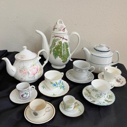 Tea Pots, Tea Cups & Saucers Portmeirion Coffee Pot