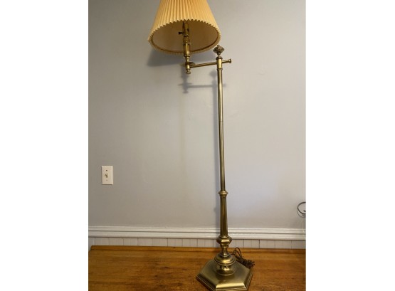 Vintage Hollywood Regency Stiffel Brass Floor Lamp W Shade